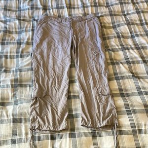 North face beige joggers. lightweight hiking.  size 6. Excellent condition.